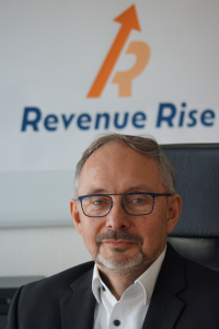 Claus - Interim Claus Geiger der als Interim Manager einspringt für die Dienstleistung Interim Management